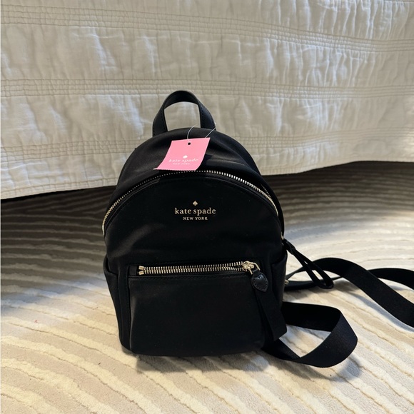 Mini Kate spade backpackNWT - Picture 2 of 5